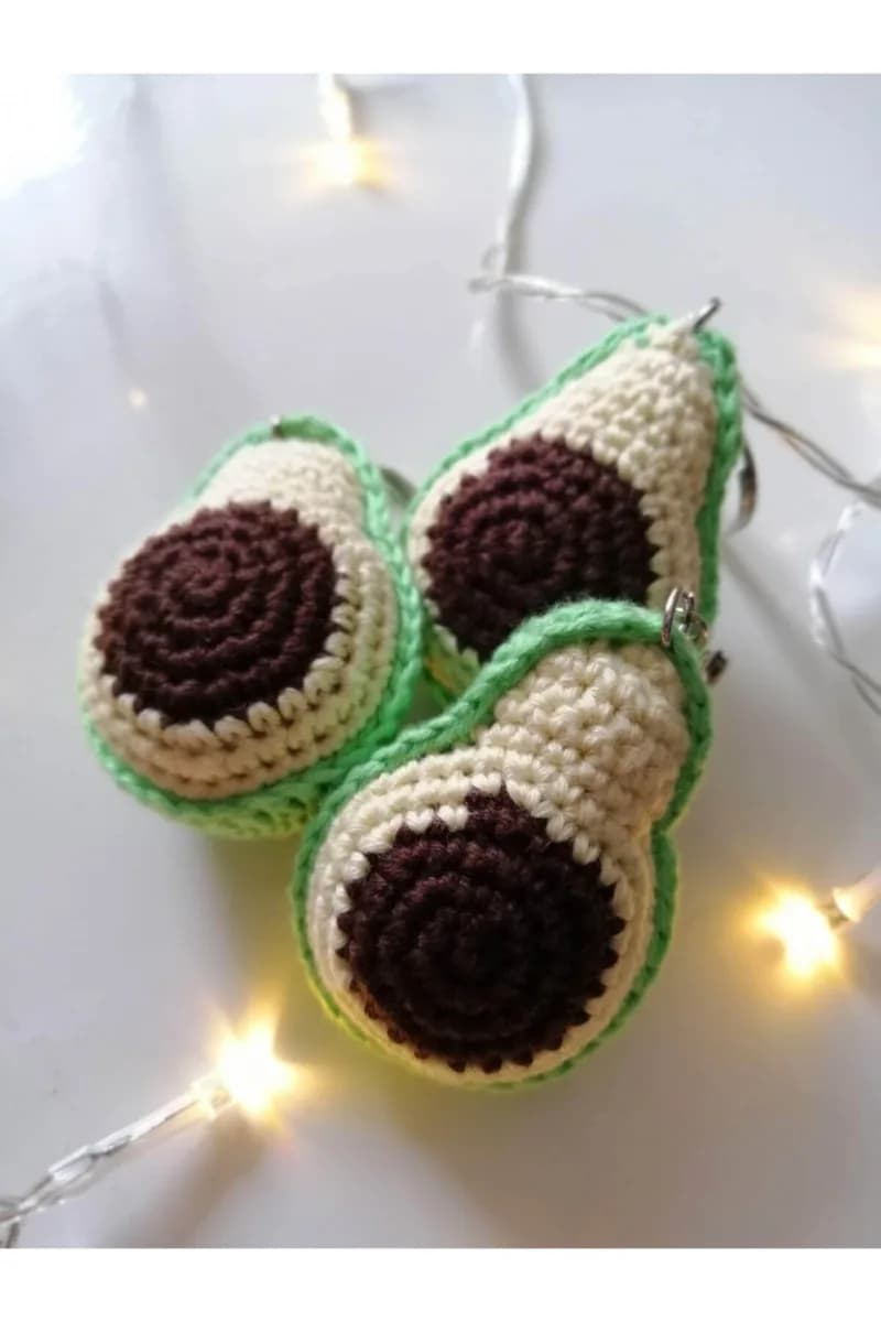Amigurumi Avokado Anahtarlık — görsel 3